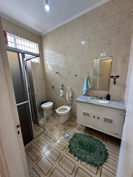 Imagem 5 da galeria do anúncio: Quarto Grande - Jardim Guanabra