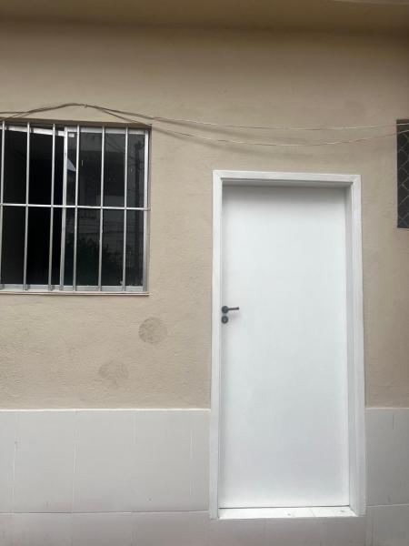 Imagem 1 da galeria do anúncio: QUARTO-SALA+COZINHA+BANHEIRO