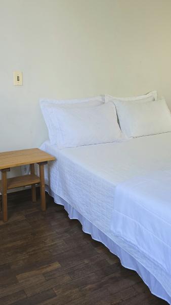 Imagem 5 da galeria do anúncio: QUARTO NO CRUZEIRO PARA MULHERES