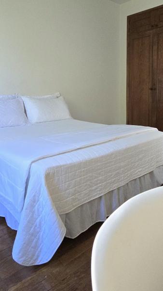 Imagem 2 da galeria do anúncio: QUARTO NO CRUZEIRO PARA MULHERES