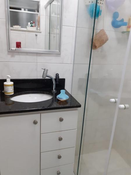 Imagem 13 da galeria do anúncio: Copa/Leme - Quarto amplo, arejado e de frente