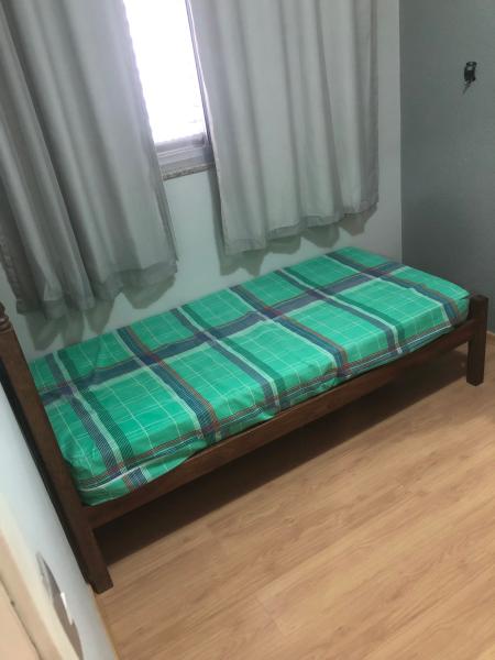 Imagem 1 da galeria do anúncio: Quarto mobiliado