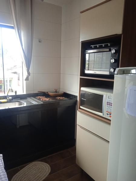 Imagem 4 da galeria do anúncio: Suíte próximo à UEM.