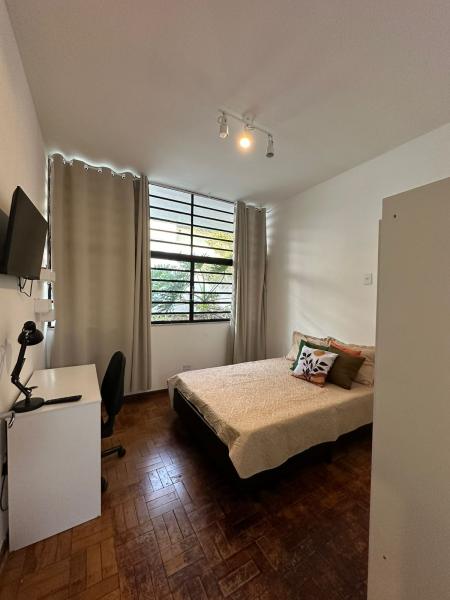 Imagem 18 da galeria do anúncio: Quarto super iluminado e arejado - Metro Brooklin