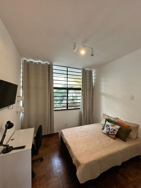 Imagem 17 da galeria do anúncio: Quarto super iluminado e arejado - Metro Brooklin