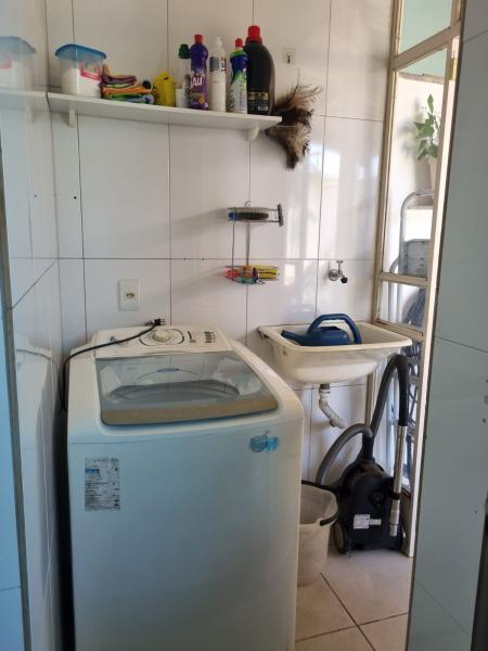 Imagem 6 da galeria do anúncio: Quarto individual imobiliado com semi-suíte