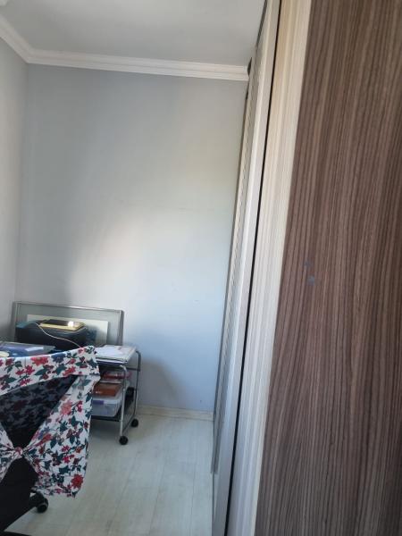 Imagem 12 da galeria do anúncio: Quarto individual imobiliado com semi-suíte