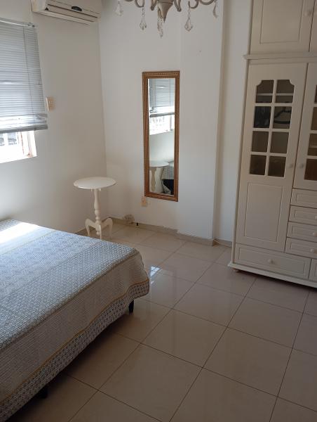 Imagem 2 da galeria do anúncio: Quarto individual no centro de foz, ótima localização.