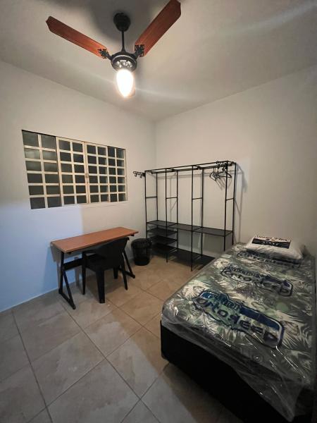 Imagem 2 da galeria do anúncio: Casa Flor