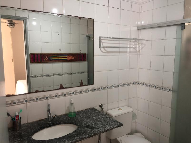 Imagem 2 da galeria do anúncio: Quarto suíte em apartamento compartilhado