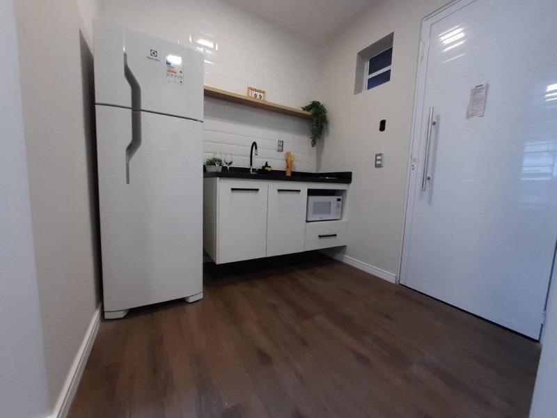 Imagem 13 da galeria do anúncio: STUDIO RUA MAJOR DIOGO