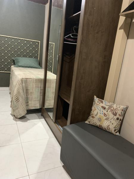 Imagem 12 da galeria do anúncio: Quarto mobiliado em região muito bem localizado