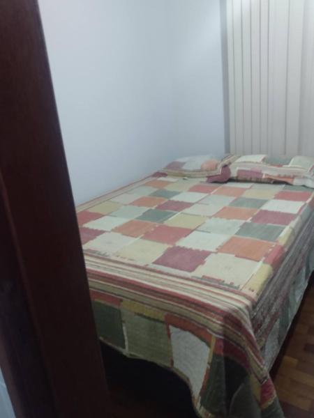 Imagem 1 da galeria do anúncio: QUARTO INDIVIDUAL