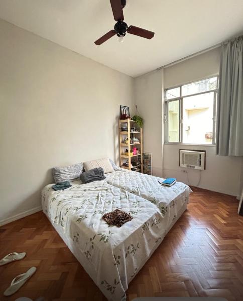 Imagem 2 da galeria do anúncio: Alugo Copacabana quarto individual para mulheres