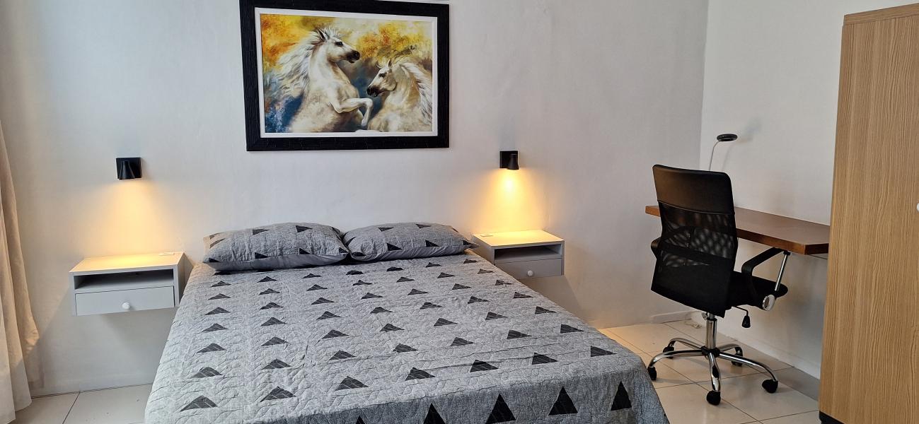 Imagem 5 da galeria do anúncio: QUARTO GRANDE - PINHEIROS - METRO FARIA LIMA