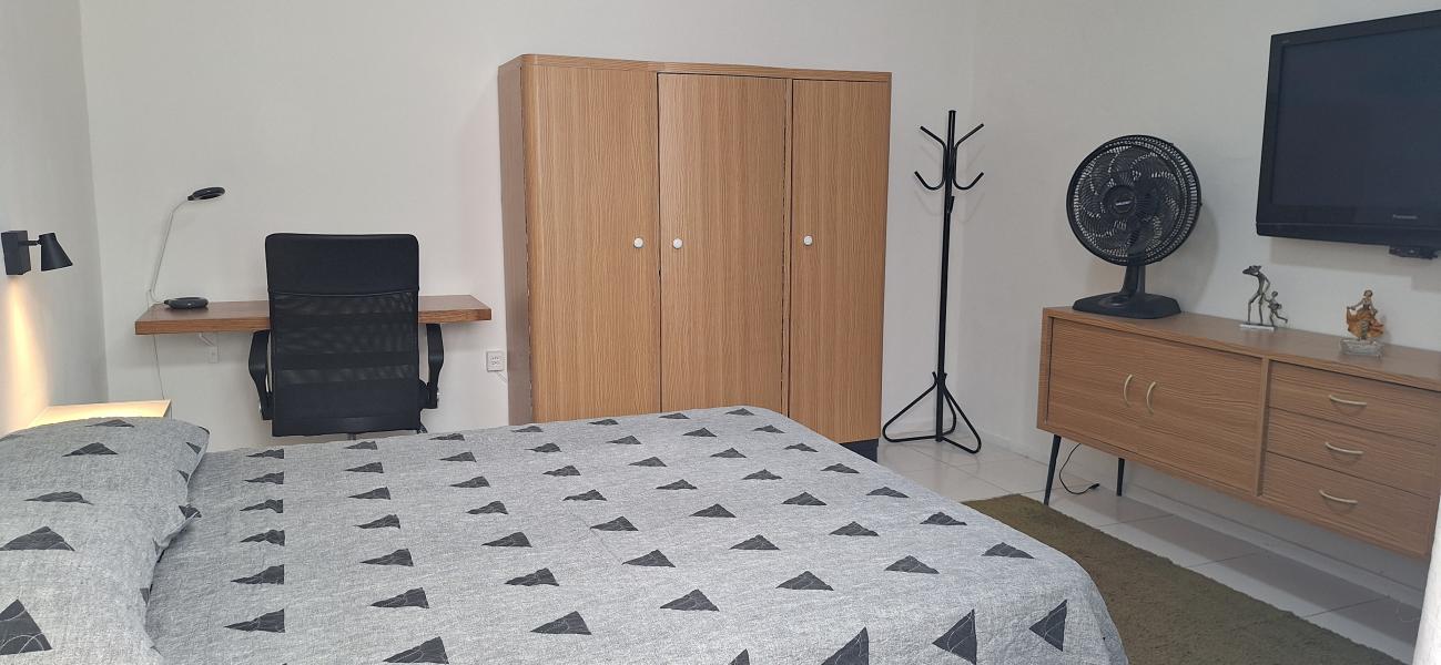 Imagem 6 da galeria do anúncio: QUARTO GRANDE - PINHEIROS - METRO FARIA LIMA