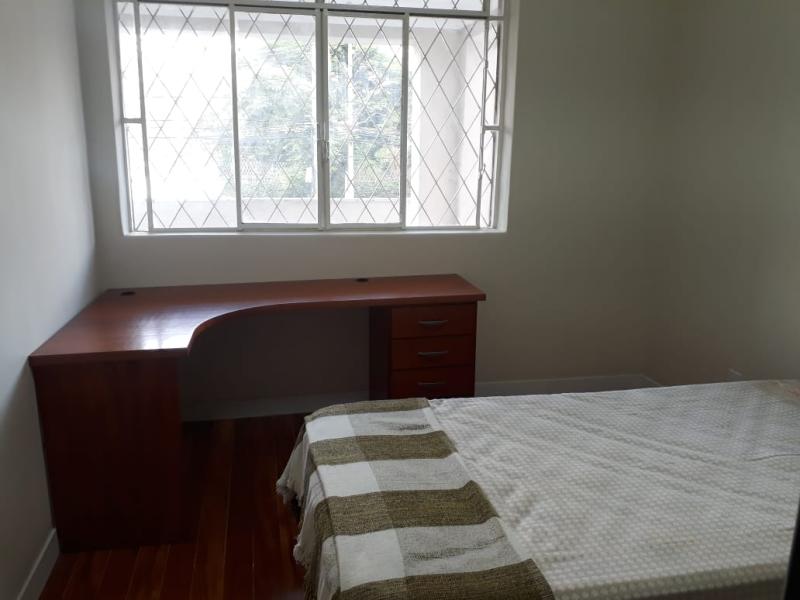 Imagem 1 da galeria do anúncio: Quarto masculino, individual,  mobiliado no bairro Cambui .