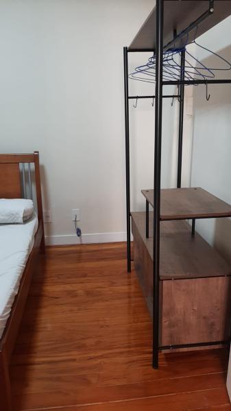 Imagem 4 da galeria do anúncio: Quarto masculino, individual,  mobiliado no bairro Cambui .