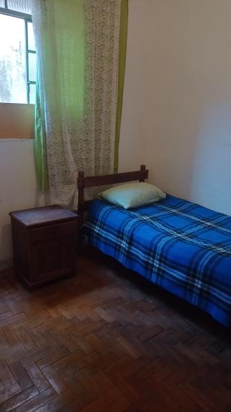 Imagem 1 da galeria do anúncio: Quarto para RAPAZES ESTUDANTES universitários da PUC