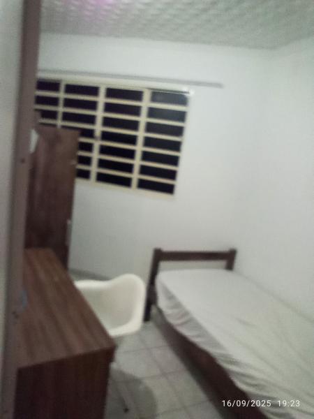 Imagem 1 da galeria do anúncio: Quarto individual