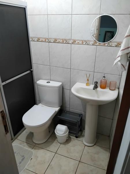 Imagem 4 da galeria do anúncio: Quarto SUÍTE privada em casa Ondina