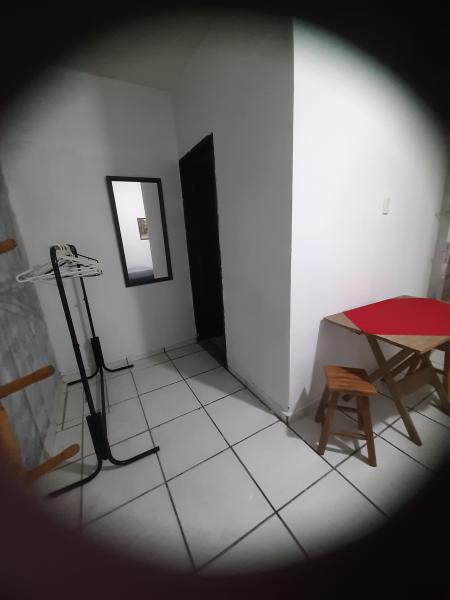 Imagem 10 da galeria do anúncio: Quartos para alugar em casa familia 11 97232 6448