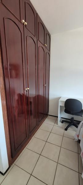 Imagem 6 da galeria do anúncio: Aluguel de Quarto no Bairro Varjota