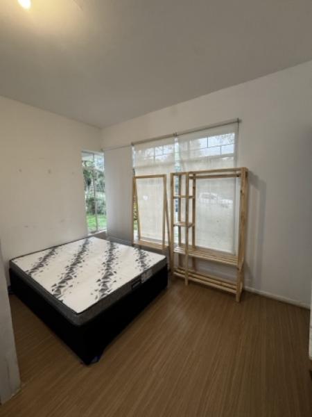 Imagem 6 da galeria do anúncio: Quarto em casa no São Francisco (Centro)