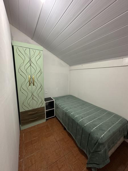 Imagem 6 da galeria do anúncio: Quarto estudantil próximo JD Botanico e UFPR- PUCPR