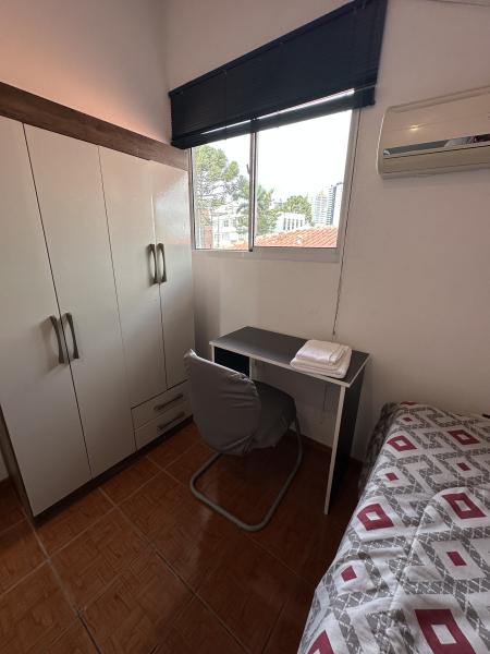 Imagem 1 da galeria do anúncio: Quarto estudantil próximo JD Botanico e UFPR- PUCPR