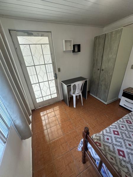 Imagem 7 da galeria do anúncio: Quarto estudantil próximo JD Botanico e UFPR- PUCPR