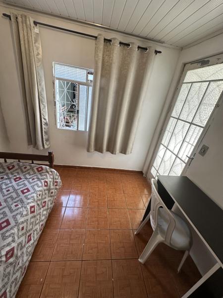 Imagem 5 da galeria do anúncio: Quarto estudantil próximo JD Botanico e UFPR- PUCPR