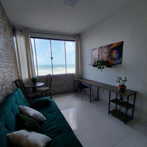 Imagem 2 da galeria do anúncio: Apartamento mobiliado 1/4 Itapuã Pé na Areia Itapuã