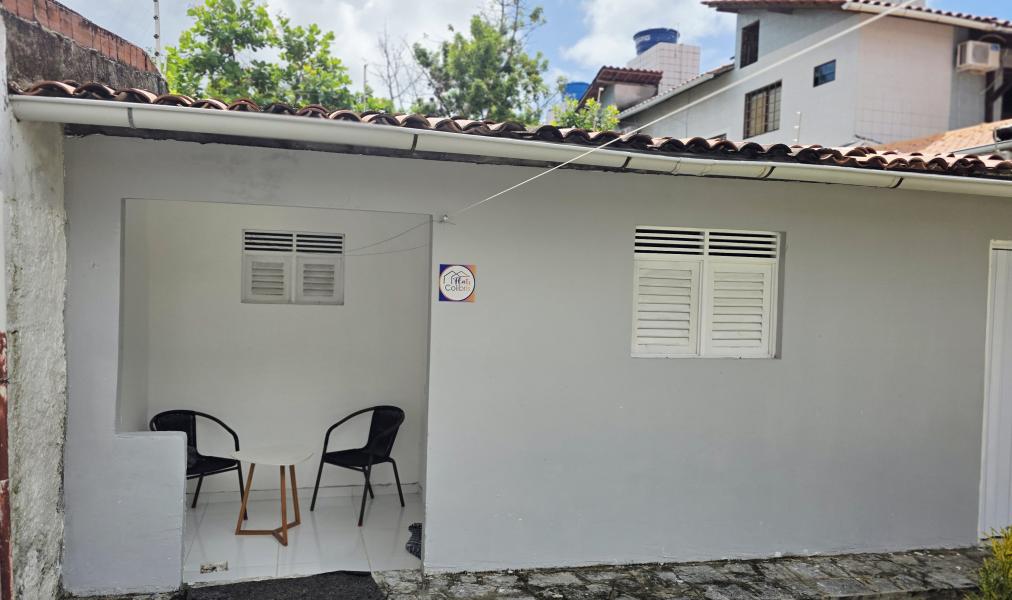 Imagem 1 da galeria do anúncio: Aluga-se SUÍTE MOBILIADA!