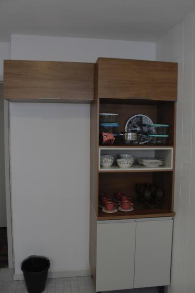 Imagem 11 da galeria do anúncio: 2 Apartamentos : 1 Feminino | 1 Masculino : 5 quartos por ap