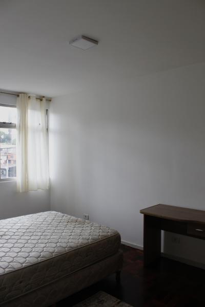 Imagem 18 da galeria do anúncio: 2 Apartamentos : 1 Feminino | 1 Masculino : 5 quartos por ap