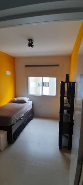 Imagem 8 da galeria do anúncio: Quarto com mobília  para mulheres