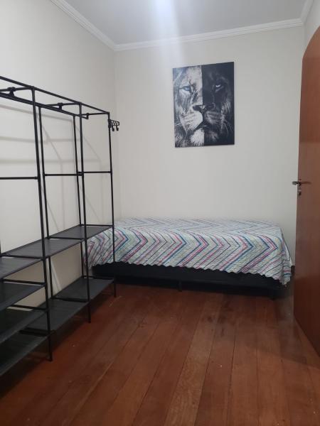 Imagem 3 da galeria do anúncio: Quarto com closet/escritório sacada mobiliado