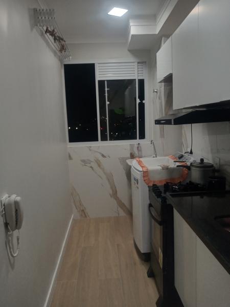 Imagem 5 da galeria do anúncio: Dividir apartamento novo e mobiliado.