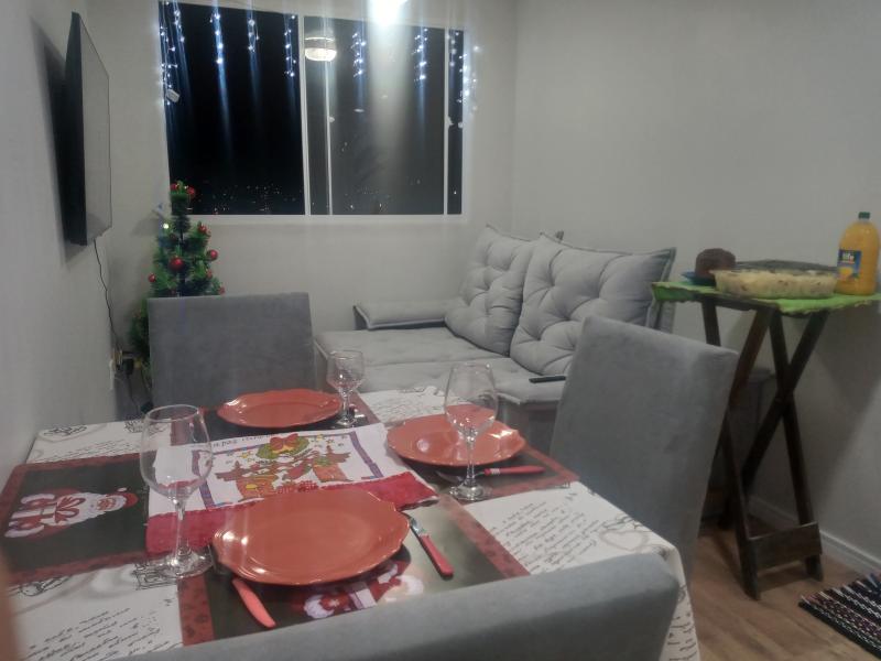 Imagem 3 da galeria do anúncio: Dividir apartamento novo e mobiliado.