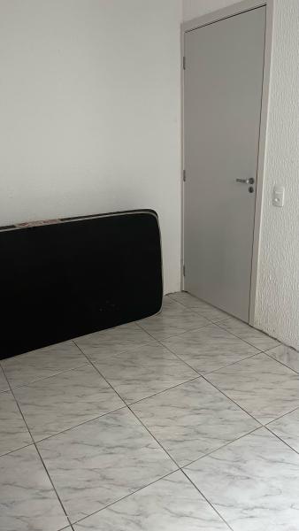 Imagem 2 da galeria do anúncio: Alugo quarto