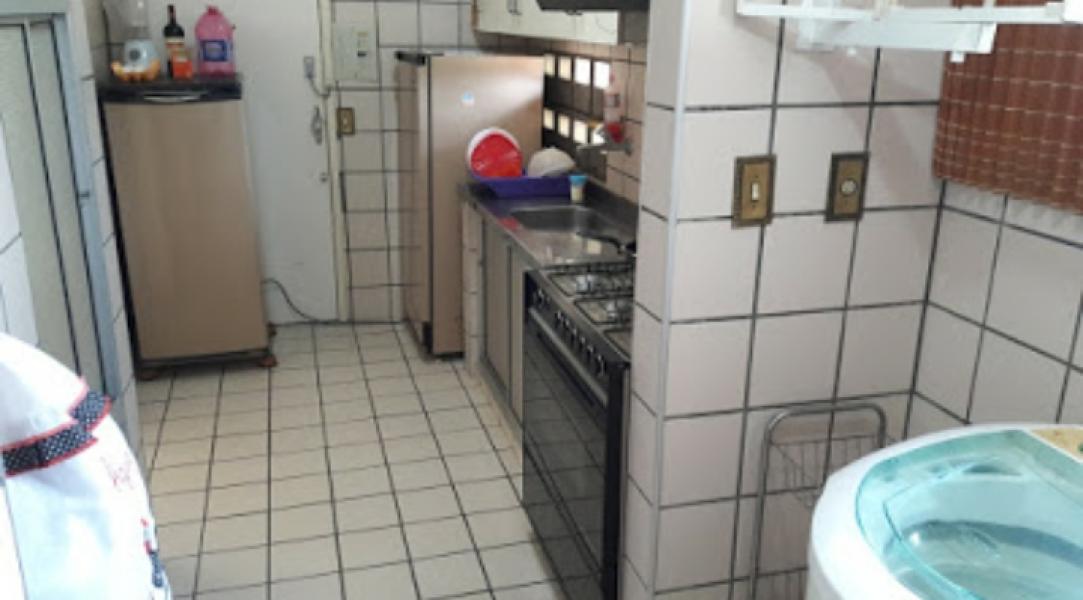 Imagem 4 da galeria do anúncio: Apartamento República Papicu