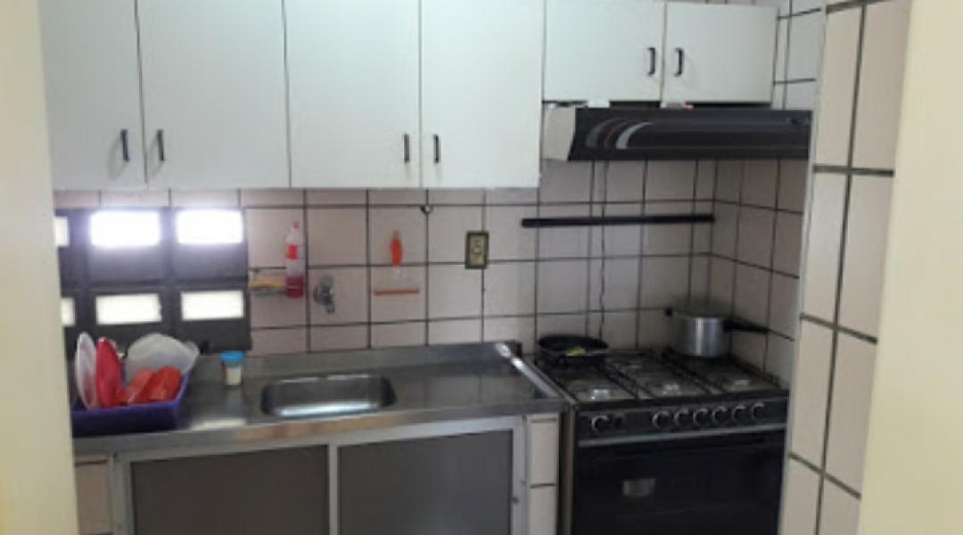 Imagem 3 da galeria do anúncio: Apartamento República Papicu