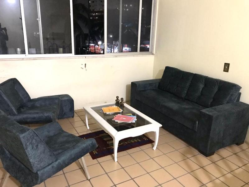 Imagem 2 da galeria do anúncio: Apartamento República Papicu