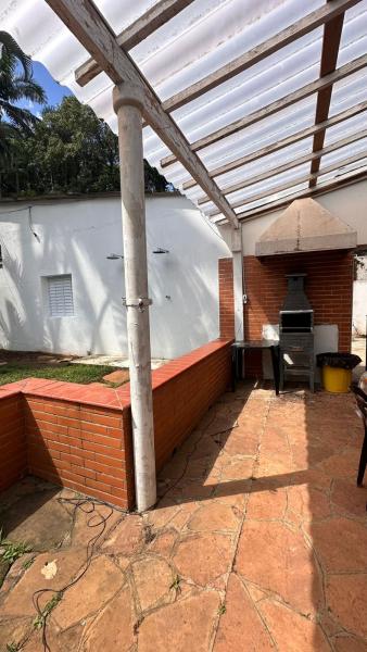 Imagem 5 da galeria do anúncio: Quanto Completo colchao EMMA, Televisão e cama BAÚ