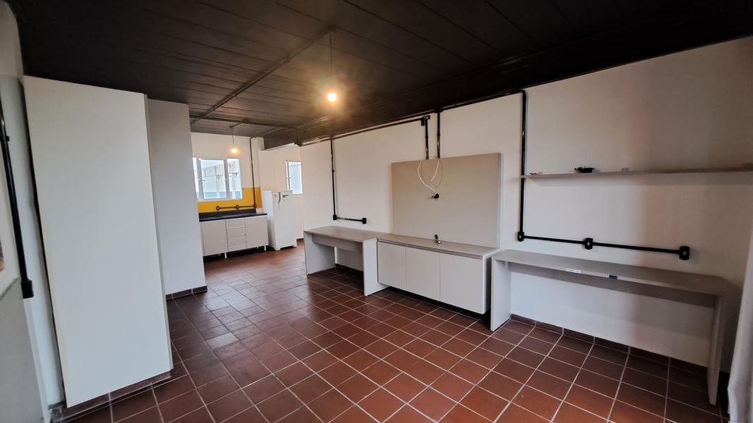 Imagem 5 da galeria do anúncio: Studio Semi Mobiliado - Metrô Largo 13