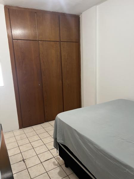 Imagem 2 da galeria do anúncio: Quarto em Boa Viagem