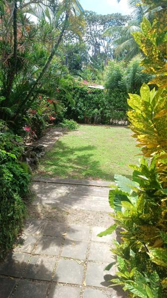 Imagem 8 da galeria do anúncio: Quarto Individual para Estudantes Moças