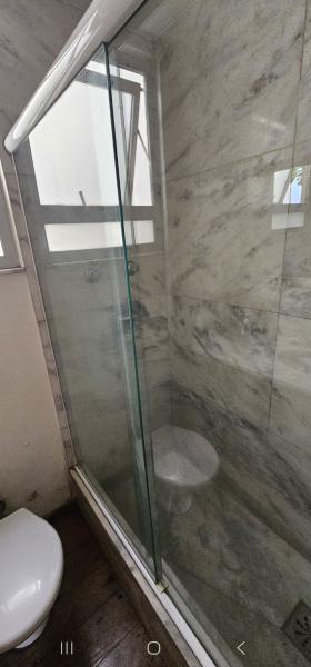 Imagem 5 da galeria do anúncio: Charmosa Suite em casa no Jardim botanico