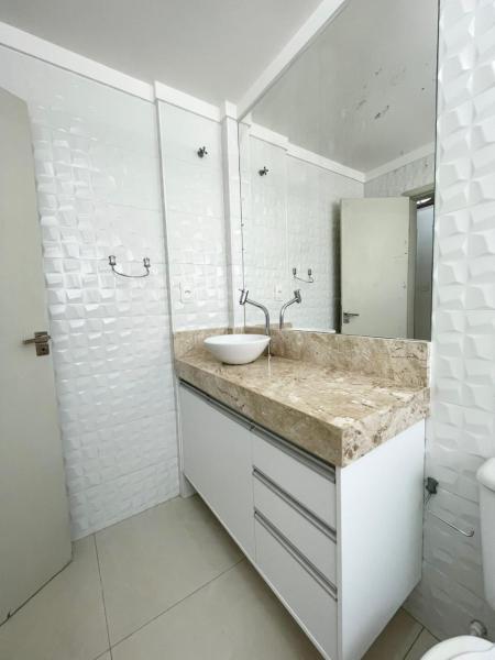 Imagem 8 da galeria do anúncio: QUARTO AMPLO DISPONÍVEL PARA ALUGUEL.